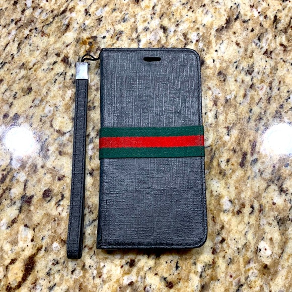gucci phone case - Picture 1 of 4